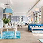 Tiffi Boutique 4*