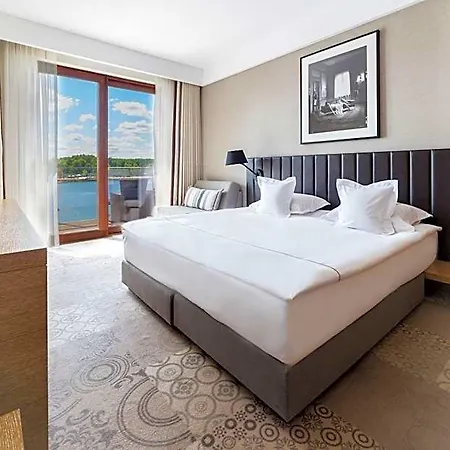Hotel Tiffi Boutique 4*