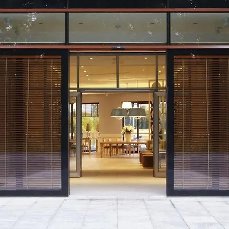 Tiffi Boutique Hotel 4*