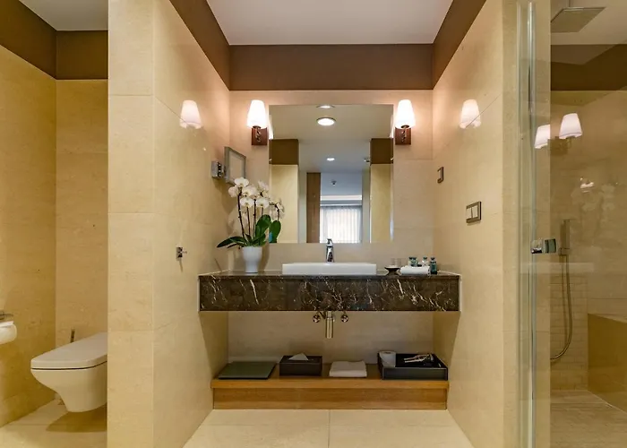 Tiffi Boutique מלון