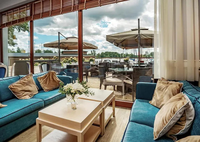 Tiffi Boutique אולז'טין