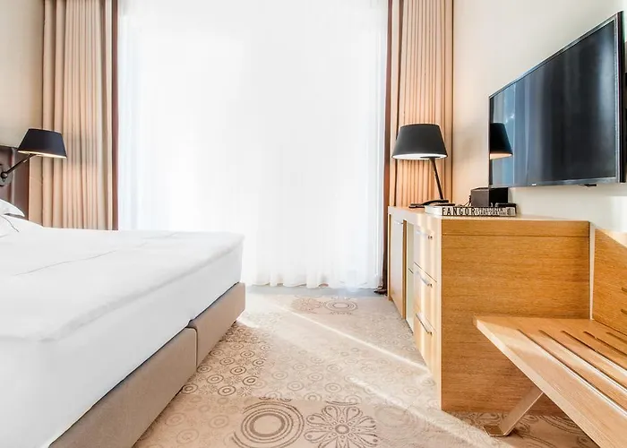 Tiffi Boutique מלון אולז'טין