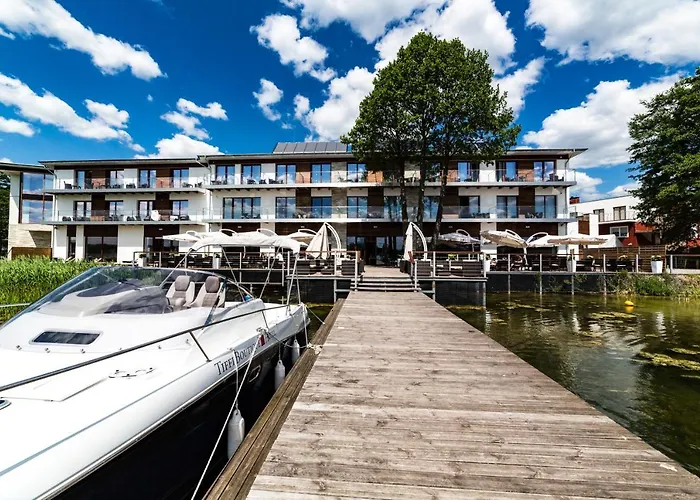 فندق Tiffi Boutique 4*